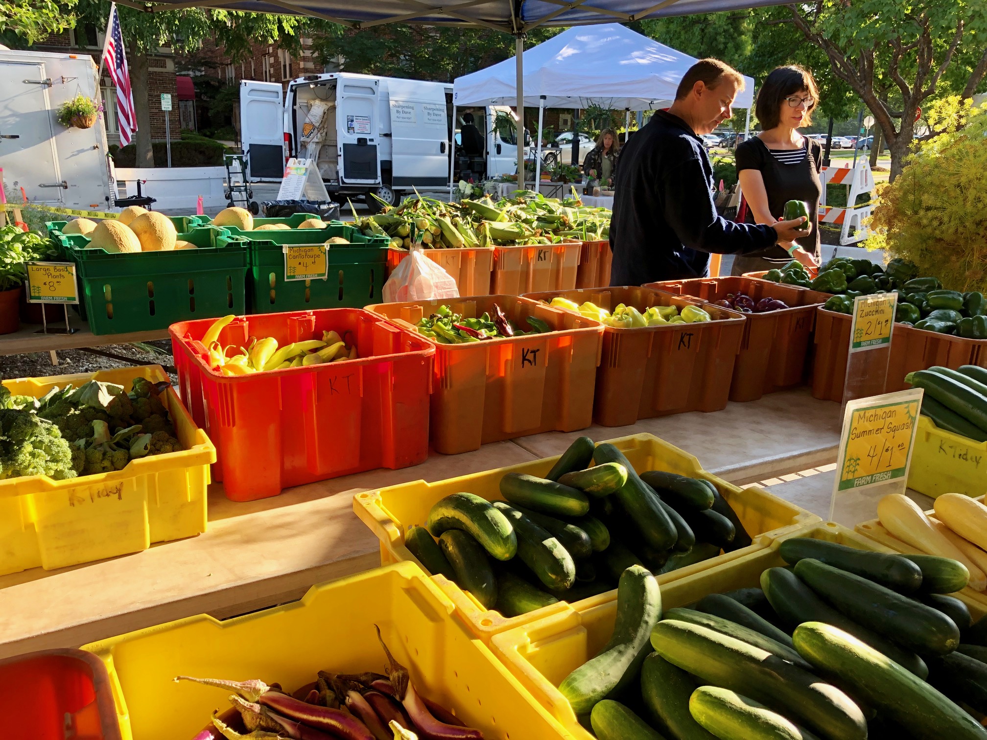 La Grange Farmers Market Returns May 22 with Expanded Offerings and Weekly Activities 